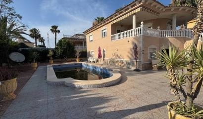 Sale - Villa - Benferri