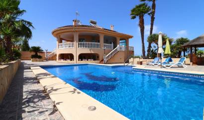 Sale - Villa - Benimar