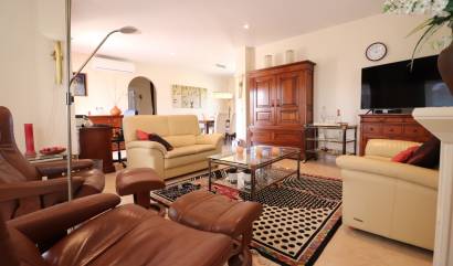 Sale - Villa - Benimar