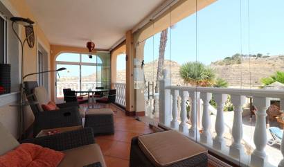 Sale - Villa - Benimar