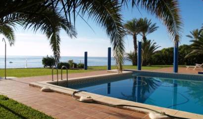 Sale - Villa - Cabo Roig