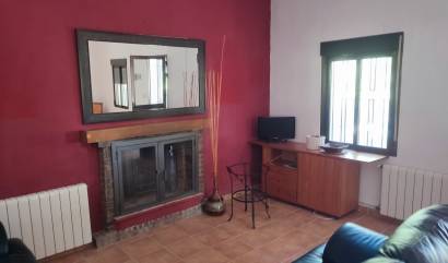 Sale - Villa - Canadas de San Pedro