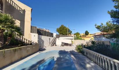 Sale - Villa - Canadas de San Pedro