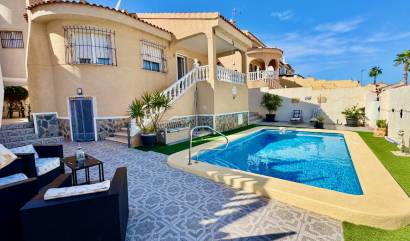 Sale - Villa - Ciudad Quesada - La  Marquesa Golf