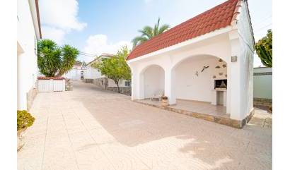 Sale - Villa - Ciudad Quesada