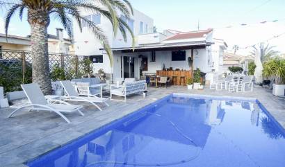 Sale - Villa - Ciudad Quesada