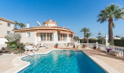 Sale - Villa - Ciudad Quesada