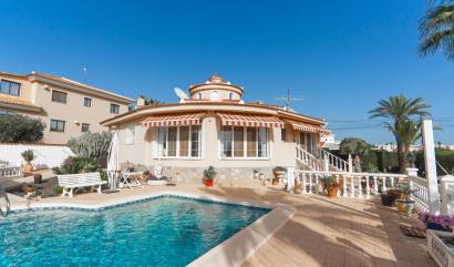 Sale - Villa - Ciudad Quesada