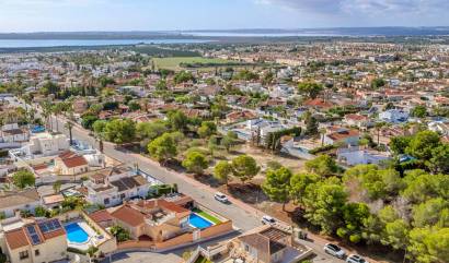 Sale - Villa - Ciudad Quesada