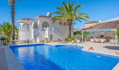 Sale - Villa - Ciudad Quesada