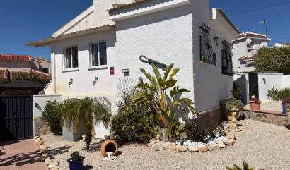 Sale - Villa - Ciudad Quesada