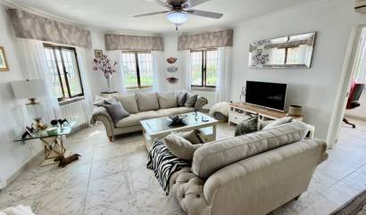 Sale - Villa - Ciudad Quesada