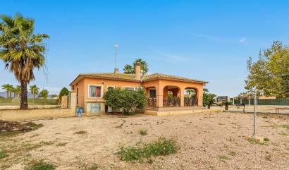 Sale - Villa - Dolores