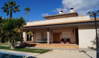 Sale - Villa - Elda