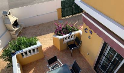 Sale - Villa - Guardamar del Segura