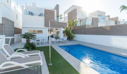 Sale - Villa - Guardamar del Segura