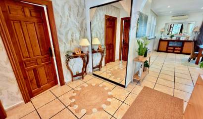 Sale - Villa - Hondón de las Nieves