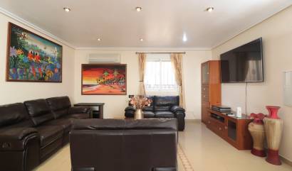 Sale - Villa - La Marina