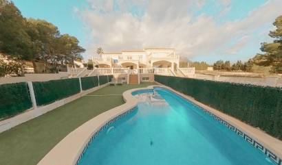 Sale - Villa - La Nucía