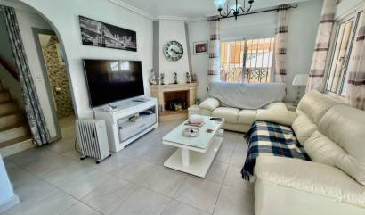 Sale - Villa - Lo Crispin