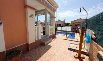 Sale - Villa - Los Montesinos - La Herrada