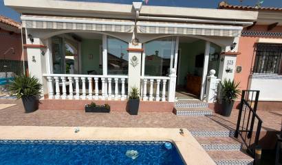 Sale - Villa - Los Montesinos - La Herrada