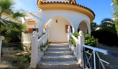 Sale - Villa - Mil Palmeras