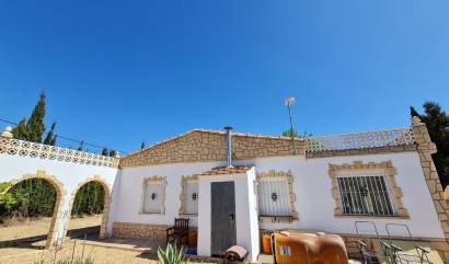 Sale - Villa - Monovar