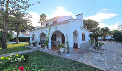 Sale - Villa - Orihuela Costa - Cabo Roig