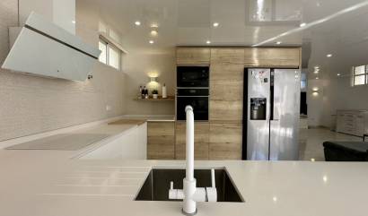 Sale - Villa - Orihuela Costa - Los Altos