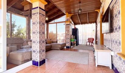 Sale - Villa - Orihuela Costa - Punta Prima