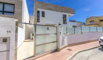 Sale - Villa - Orihuela Costa - Urbanización Blue Lagoon y T-2 Filipinas Oeste