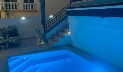 Sale - Villa - Orihuela Costa - Villamartín