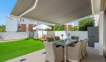 Sale - Villa - Orihuela Costa - Villamartín