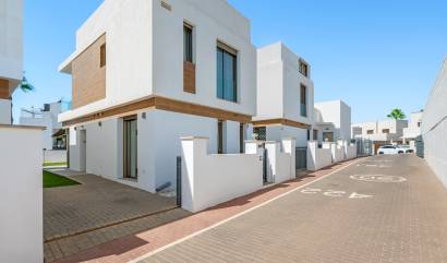 Sale - Villa - Orihuela Costa - Villamartín