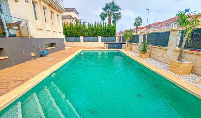 Sale - Villa - Orihuela Costa