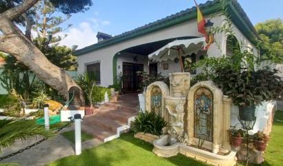 Sale - Villa - Orihuela Costa