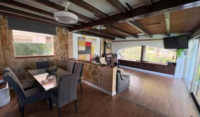 Sale - Villa - Orihuela Costa