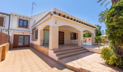 Sale - Villa - Orihuela - Orihuela Costa