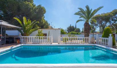 Sale - Villa - Orihuela - Orihuela Costa
