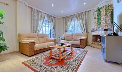 Sale - Villa - Orihuela - Orihuela Costa
