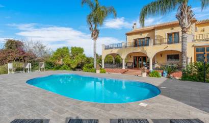 Sale - Villa - Orihuela