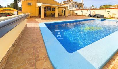 Sale - Villa - Pinar de Campoverde