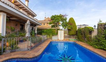 Sale - Villa - Torrevieja - La veleta