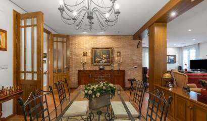 Sale - Villa - Torrevieja - La veleta