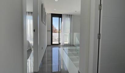 Sale - Villa - Torrevieja - Los Altos