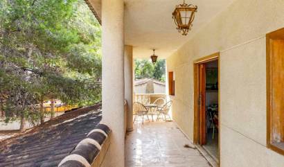 Sale - Villa - Torrevieja - Los Balcones