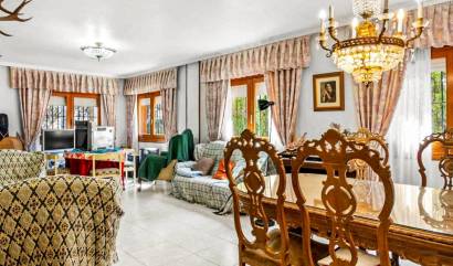 Sale - Villa - Torrevieja - Los Balcones