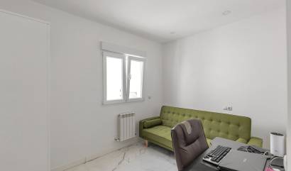 Sale - Villa - Torrevieja - Los Balcones