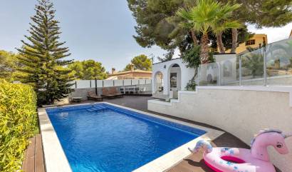 Sale - Villa - Torrevieja - Los Balcones
